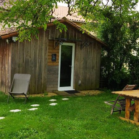 La Maison Des Escargots Blanzay Exterior foto